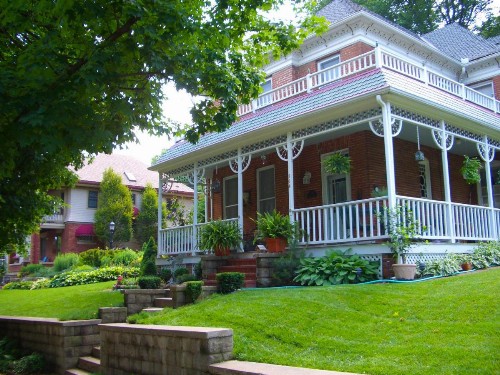 Main Street Inn - image 1