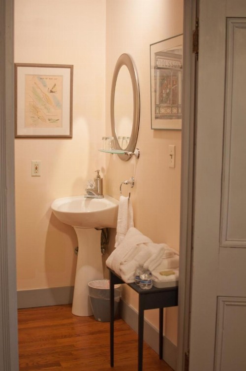 Main Street Inn - image 12