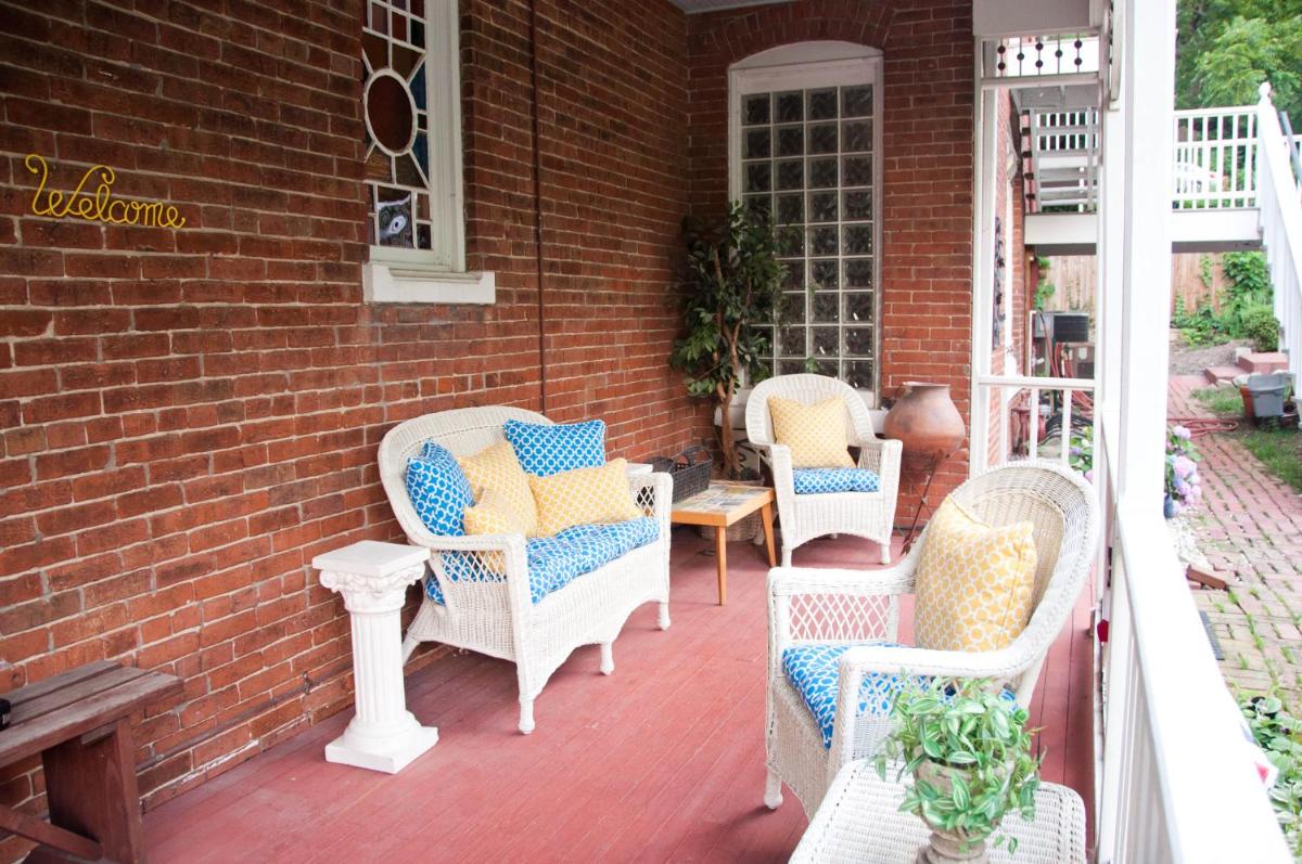 Main Street Inn - image 6
