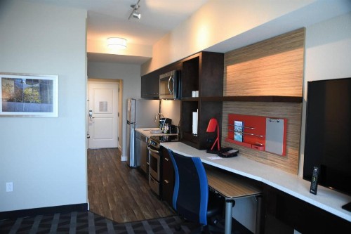 TownePlace Suites Kansas City At Briarcliff - image 12