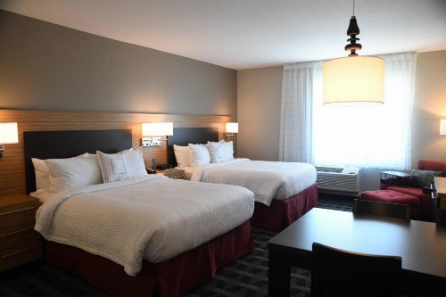 TownePlace Suites Kansas City At Briarcliff - image 5