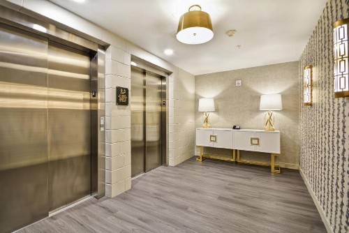 Hotel Indigo Kansas City - The Crossroads an IHG Hotel - image 11