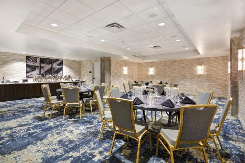 Hotel Indigo Kansas City - The Crossroads an IHG Hotel - image 41