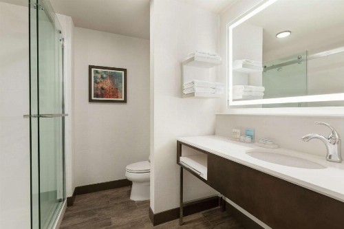 Hampton Inn Suites Kansas City Downtown Crossroads - image 19