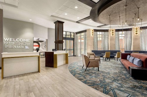 Hampton Inn Suites Kansas City Downtown Crossroads - image 21