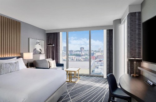 Loews Kansas City - image 20