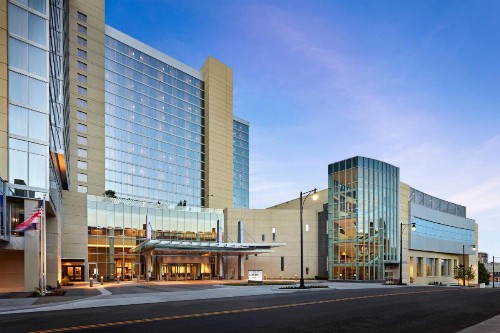 Loews Kansas City - image 3