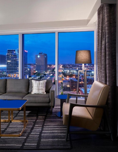 Loews Kansas City - image 30