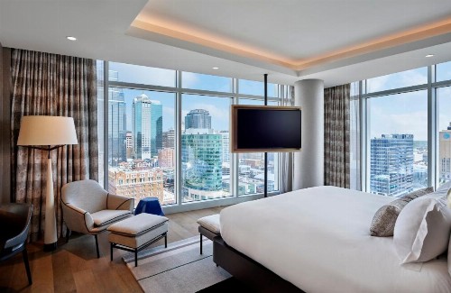 Loews Kansas City - image 38