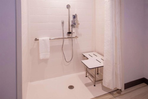 Hilton Garden Inn Kansas City Airport Mo - image 18