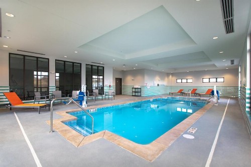 Holiday Inn - Kansas City - Northeast an IHG Hotel - image 13