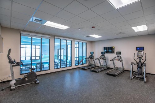 Holiday Inn - Kansas City - Northeast an IHG Hotel - image 14