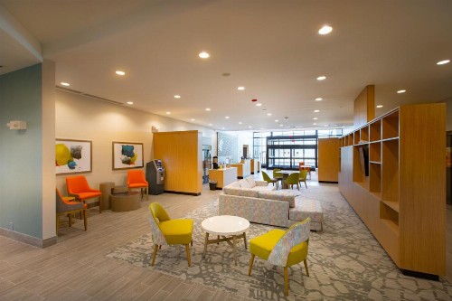 Holiday Inn - Kansas City - Northeast an IHG Hotel - image 18