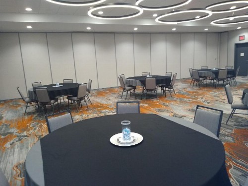 Holiday Inn - Kansas City - Northeast an IHG Hotel - image 42