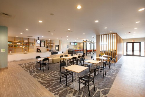 Holiday Inn - Kansas City - Northeast an IHG Hotel - image 5