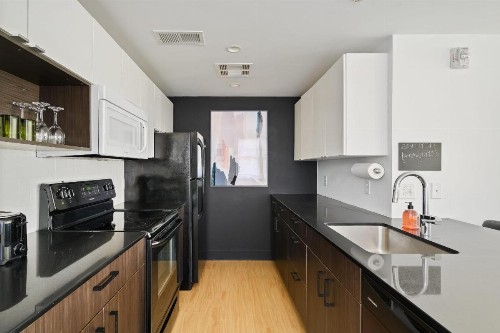 Steps to Shops Eats Easy Access with W&D by Zencity - image 5