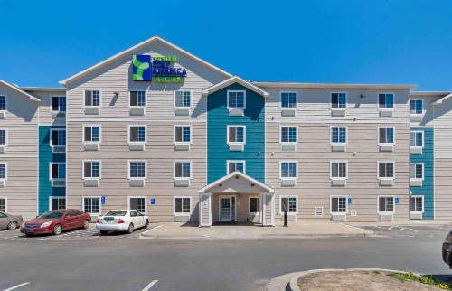 WoodSpring Suites Kansas City South