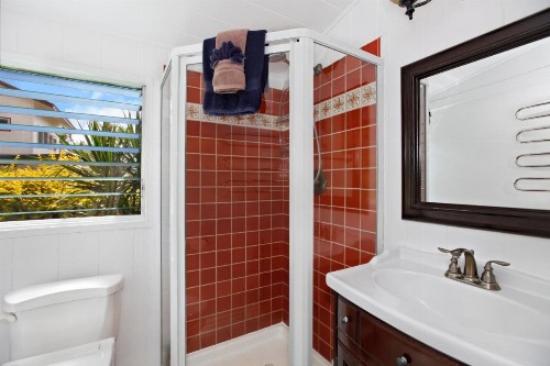 Fern Grotto Inn - image 5