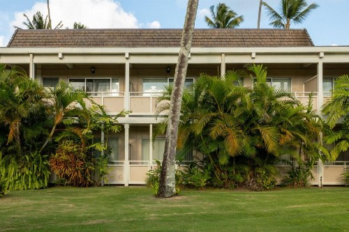 Plantation Hale Suites - image 30