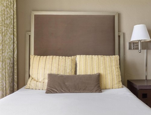 Plantation Hale Suites - image 6