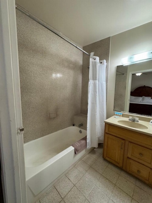 Hotel Coral Reef - image 41