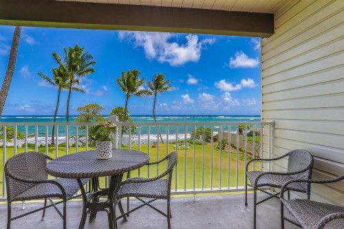 Kapaa Shore Resort #202 - image 4
