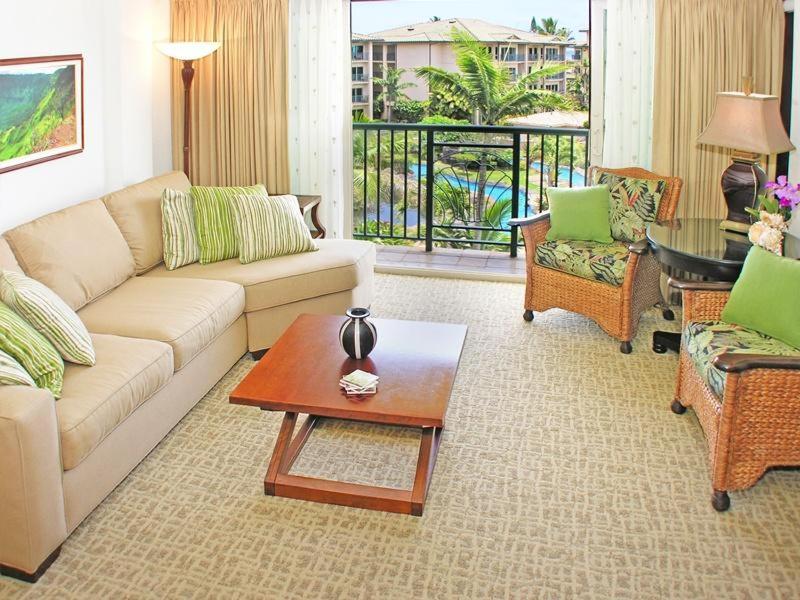 Waipouli Beach Resort E-406 - main image