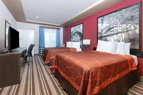Super 8 by Wyndham Karnes City - image 28