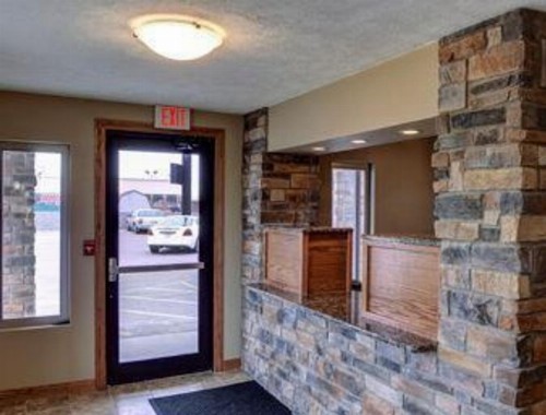 Super 8 Motel