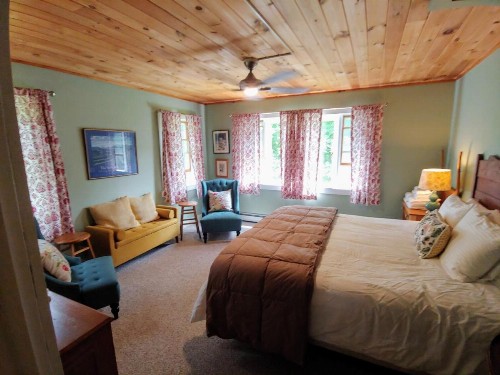 Keene Valley Lodge - image 10