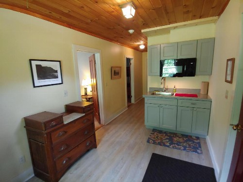 Keene Valley Lodge - image 12