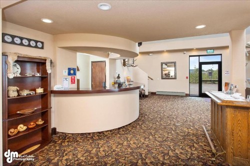 Kenai Airport Hotel - image 18