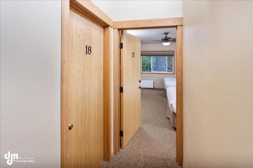 Kenai Airport Hotel - image 27