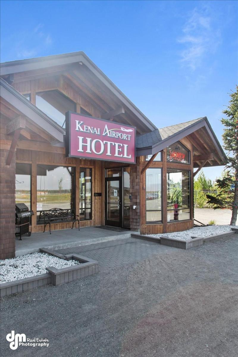 Kenai Airport Hotel - image 3