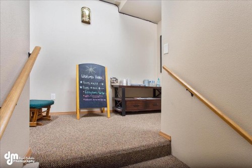 Kenai Airport Hotel - image 42