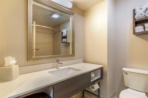 Best Western Plus Kendall Hotel & Suites - image 49
