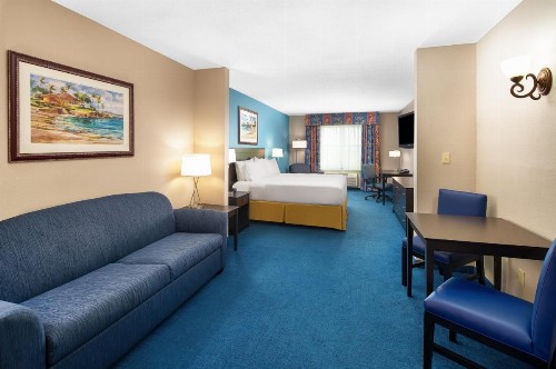 Holiday Inn Express & Suites Miami Kendall an IHG Hotel - image 38