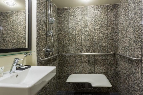 Crowne Plaza Hotel New Orleans-Airport - image 34