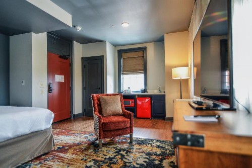 The Stella Hotel & Ballroom - image 42