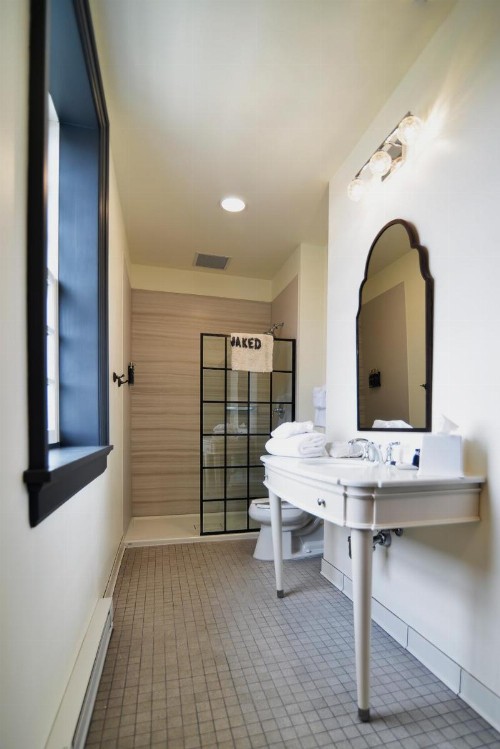 The Stella Hotel & Ballroom - image 43