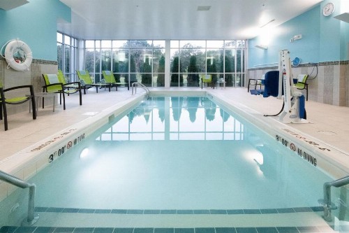 SpringHill Suites by Marriott Kenosha - image 2