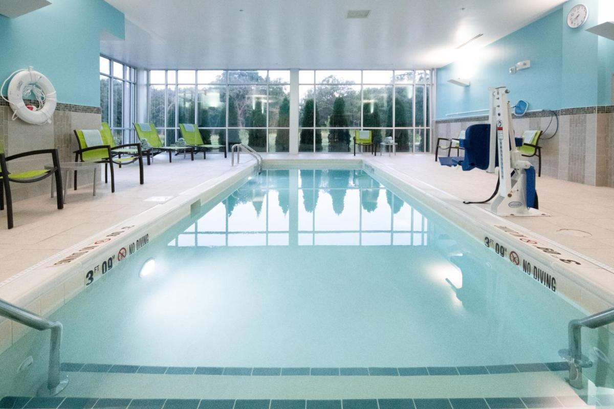 SpringHill Suites by Marriott Kenosha - image 2