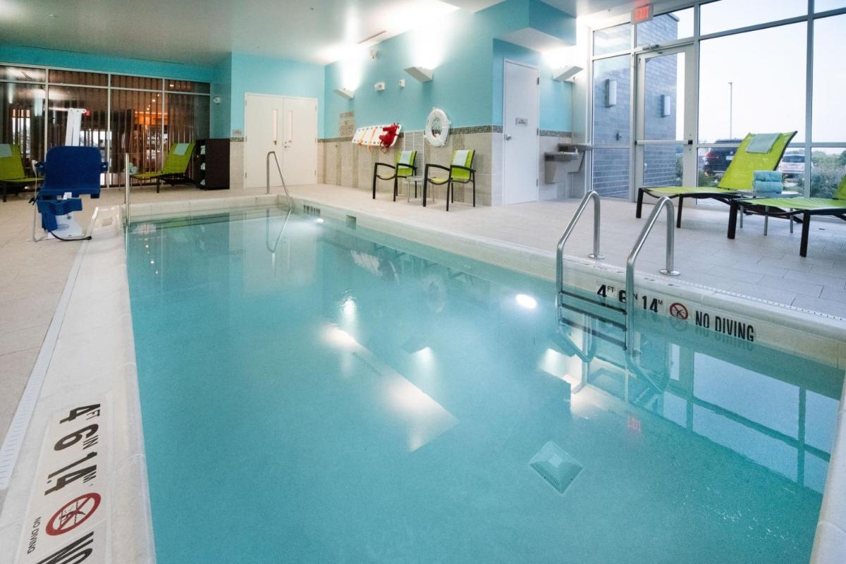SpringHill Suites by Marriott Kenosha - image 4