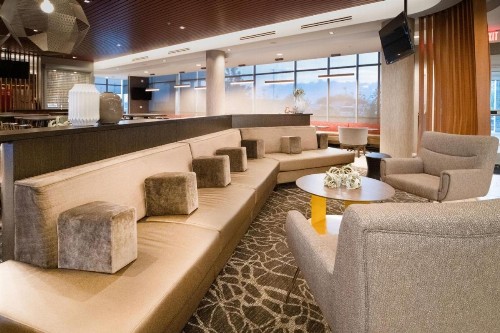 SpringHill Suites by Marriott Kenosha - image 43