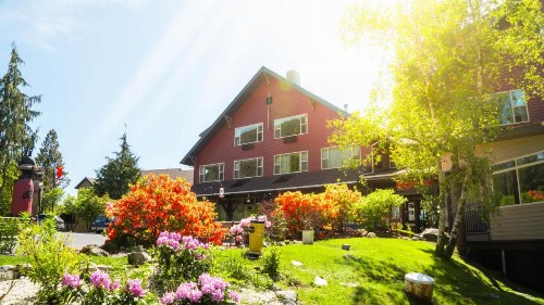 Cape Fox Lodge