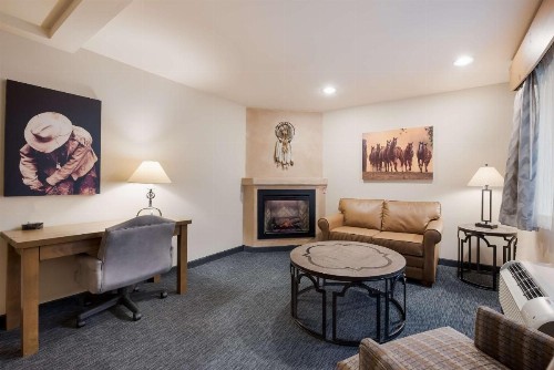 Best Western Plus Kentwood Lodge - image 17