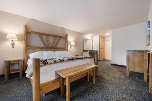 Best Western Plus Kentwood Lodge - image 33