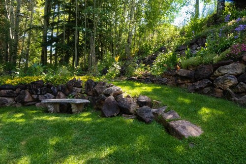 Knob Hill Inn - image 3