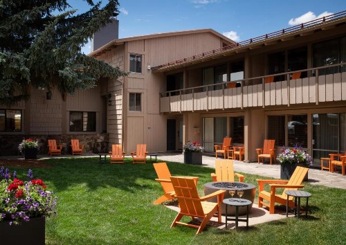 Tamarack Lodge - image 19