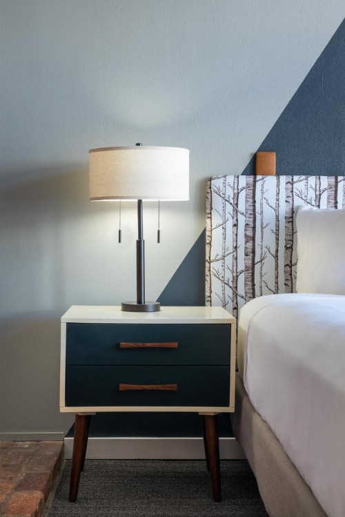 Tamarack Lodge - image 6